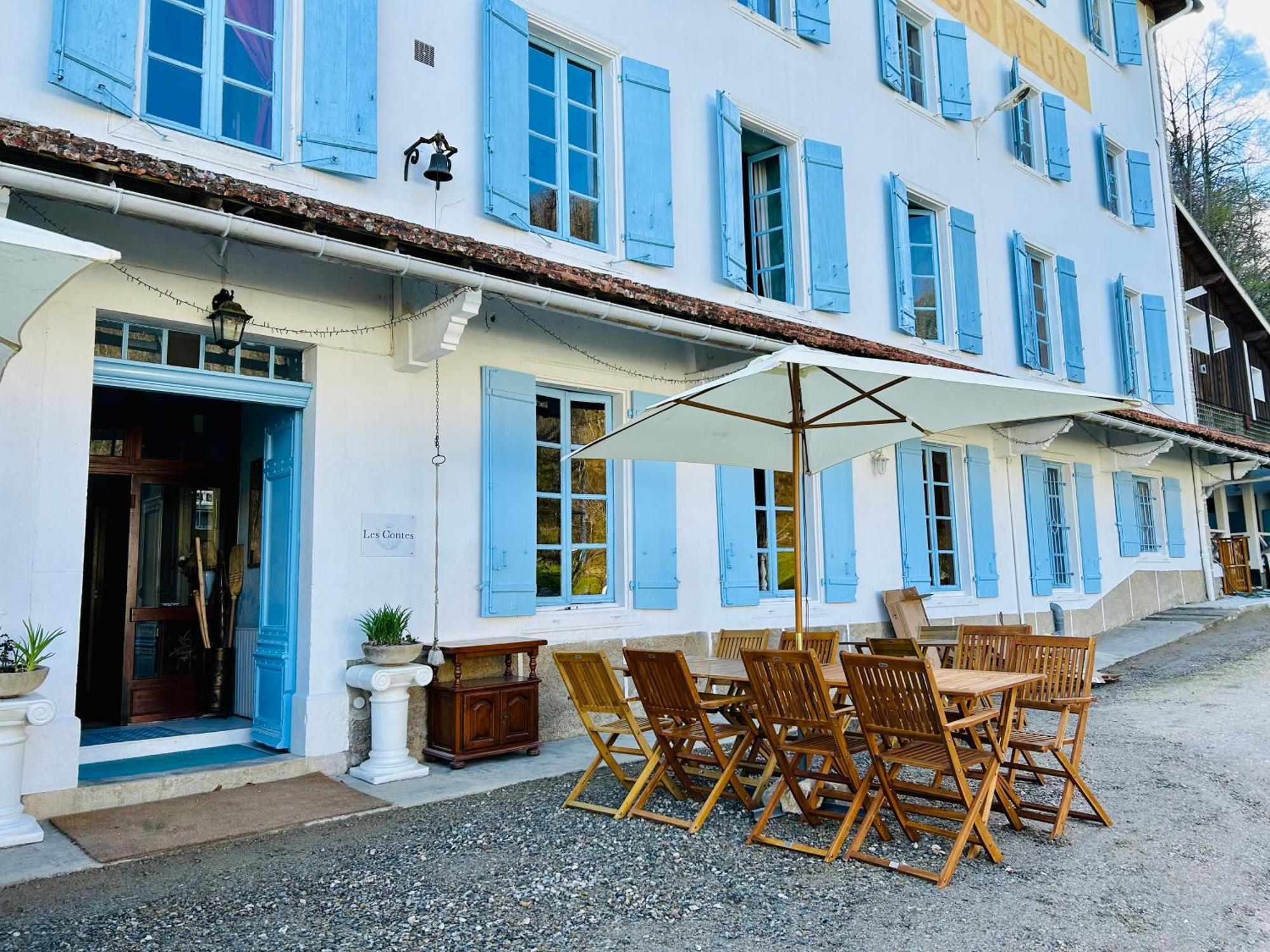 Les Contes Bed and Breakfast Fougax-et-Barrineuf Buitenkant foto