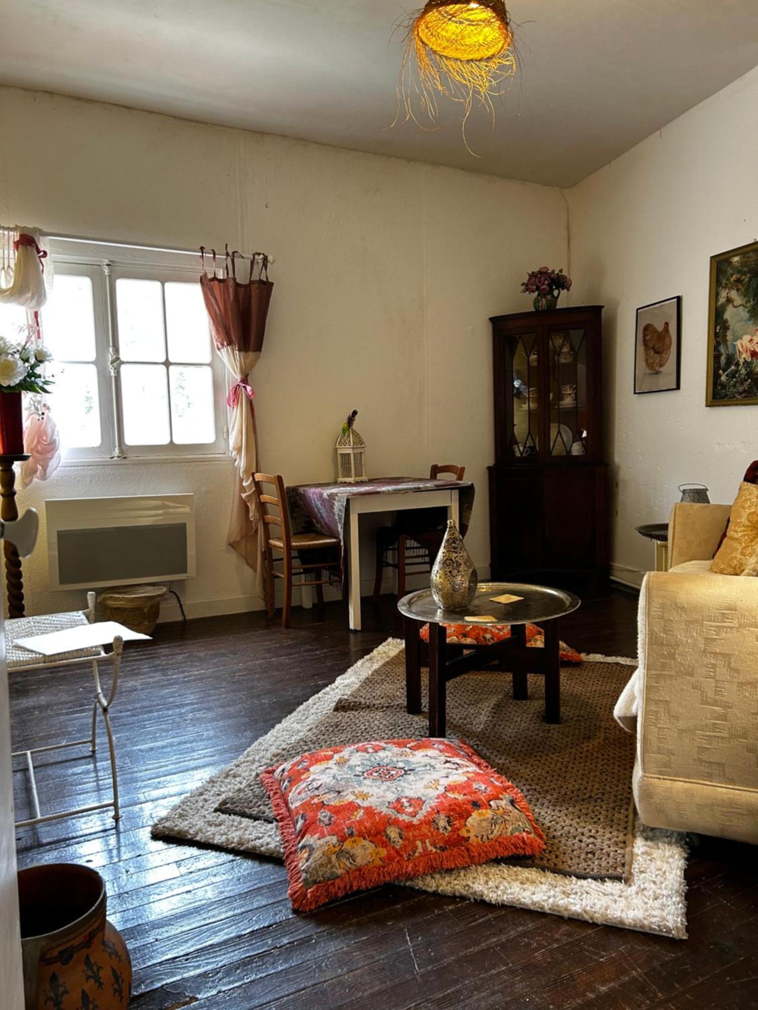 Les Contes Bed and Breakfast Fougax-et-Barrineuf Buitenkant foto