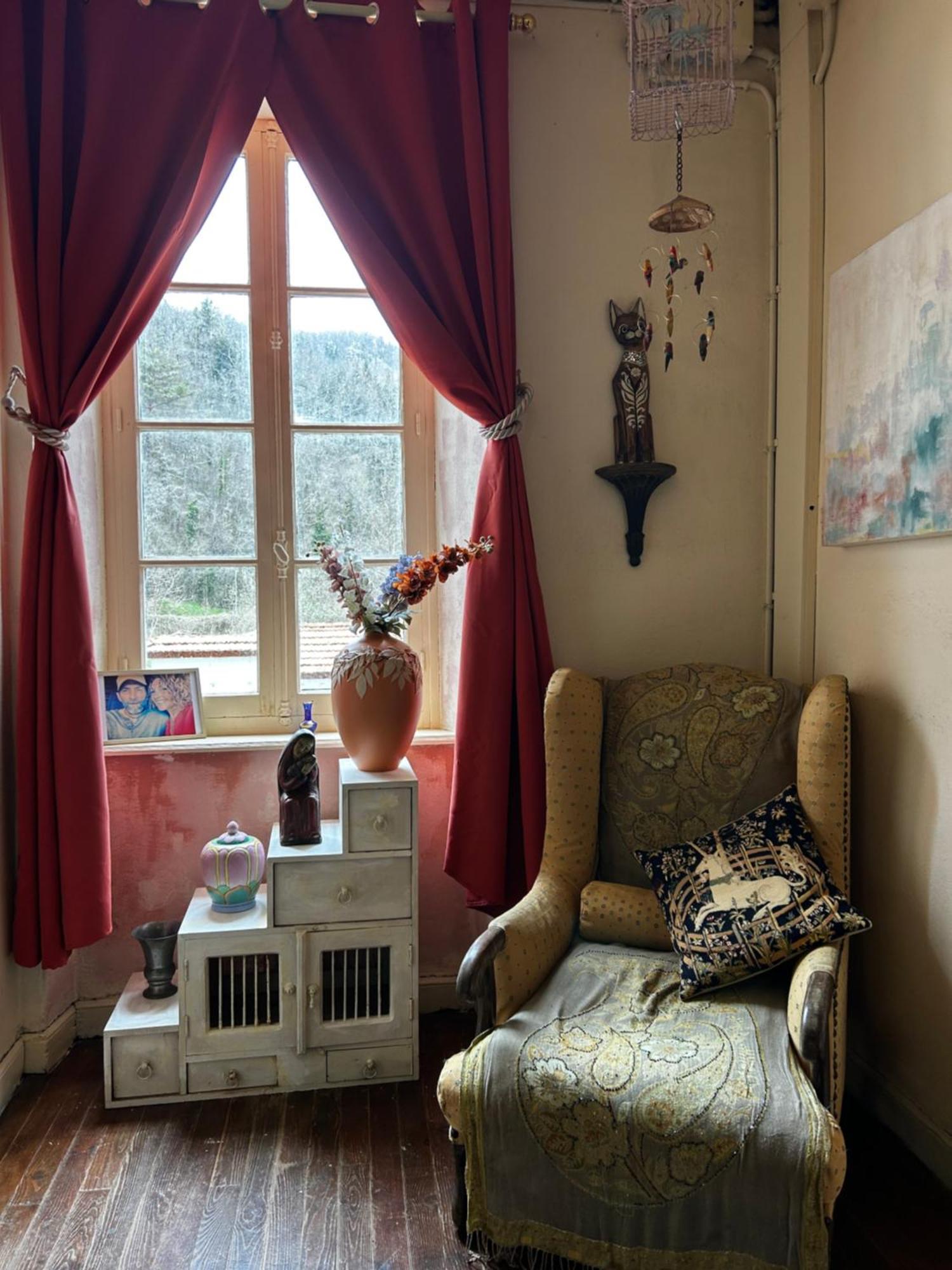 Les Contes Bed and Breakfast Fougax-et-Barrineuf Buitenkant foto