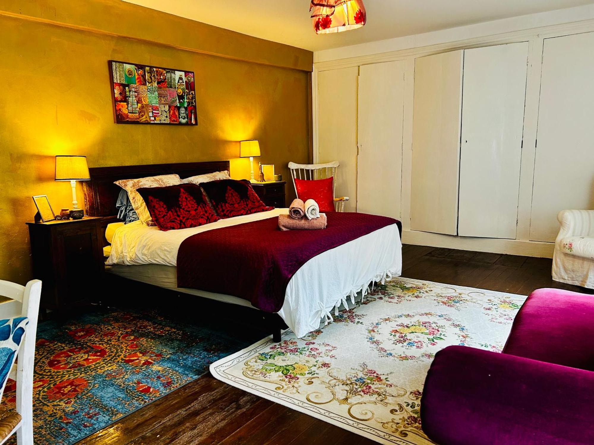 Les Contes Bed and Breakfast Fougax-et-Barrineuf Buitenkant foto