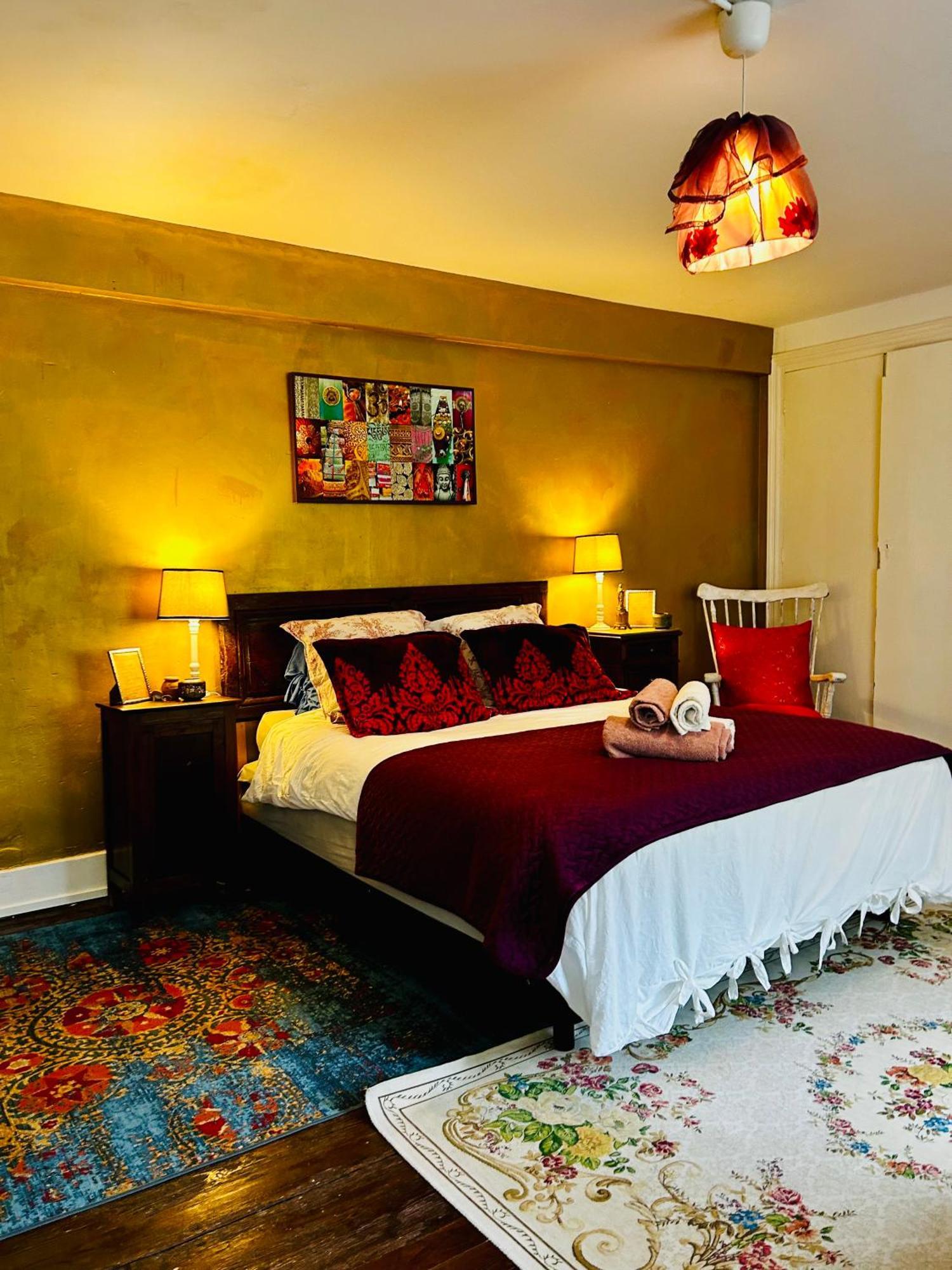 Les Contes Bed and Breakfast Fougax-et-Barrineuf Buitenkant foto